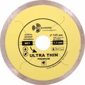 utw502-trio-diamond